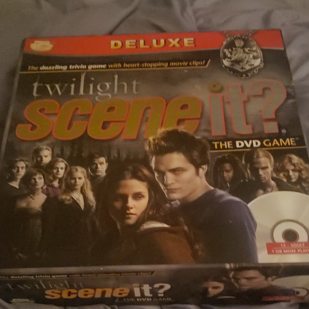 Scene Weaver Deluxe Twilight Edition Board Game